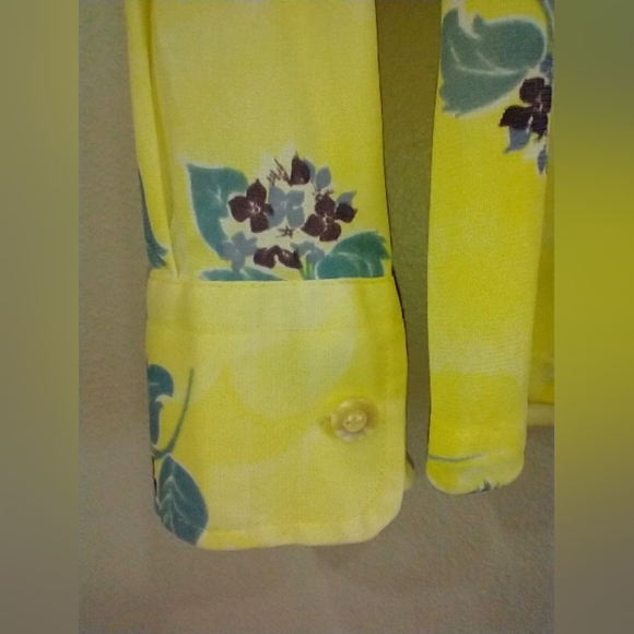 VINTAGE DONEGAL WILD N CRAZY GUY SHIRT - Picture 3 of 7